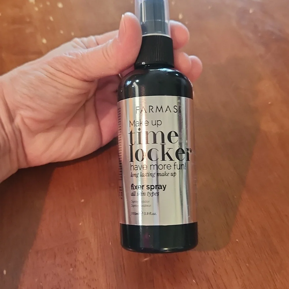 Farmasi Makeup Time Locker Fixer Spray Setting Spray 115 ml/ 3.9 oz